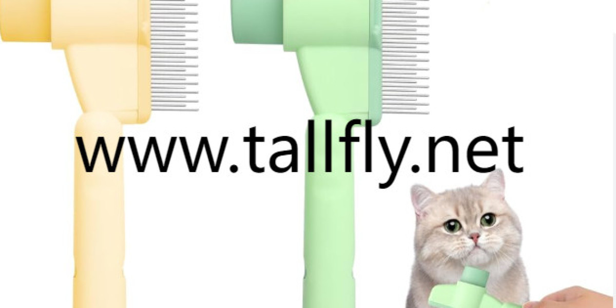 Tallfly's Mini Travel Comb Transforms Pet Grooming on the Go