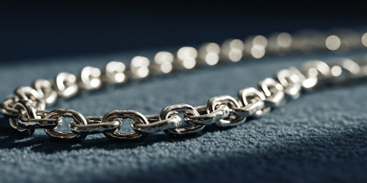 Evil Eye Jewellery: Protection with a Touch of Style