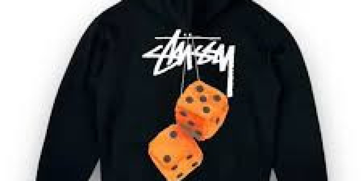 Stussy Hoodie: A Stylish Choice in Streetwear