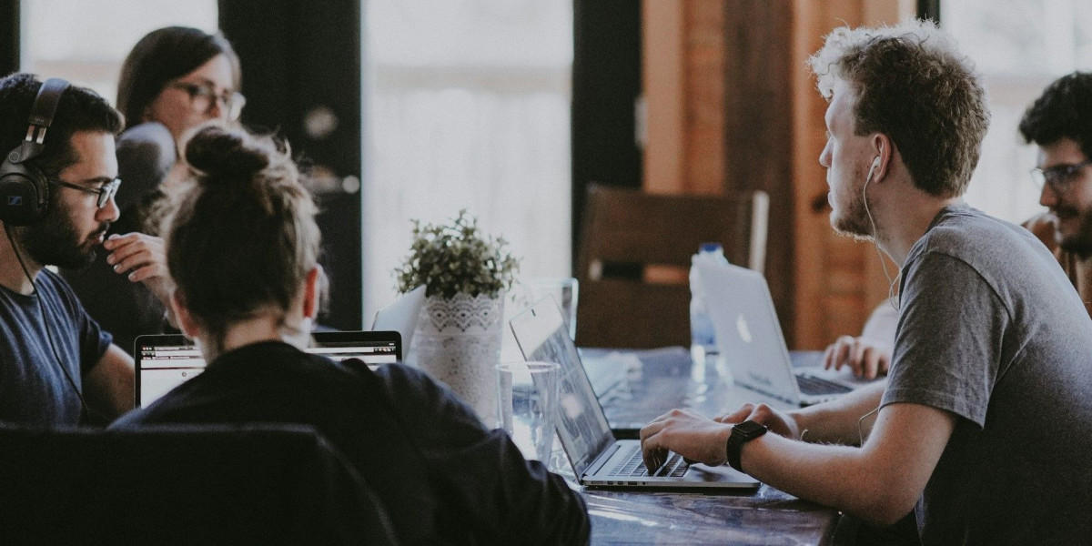 Market Intelligence Services for Data-Driven Business Decisions